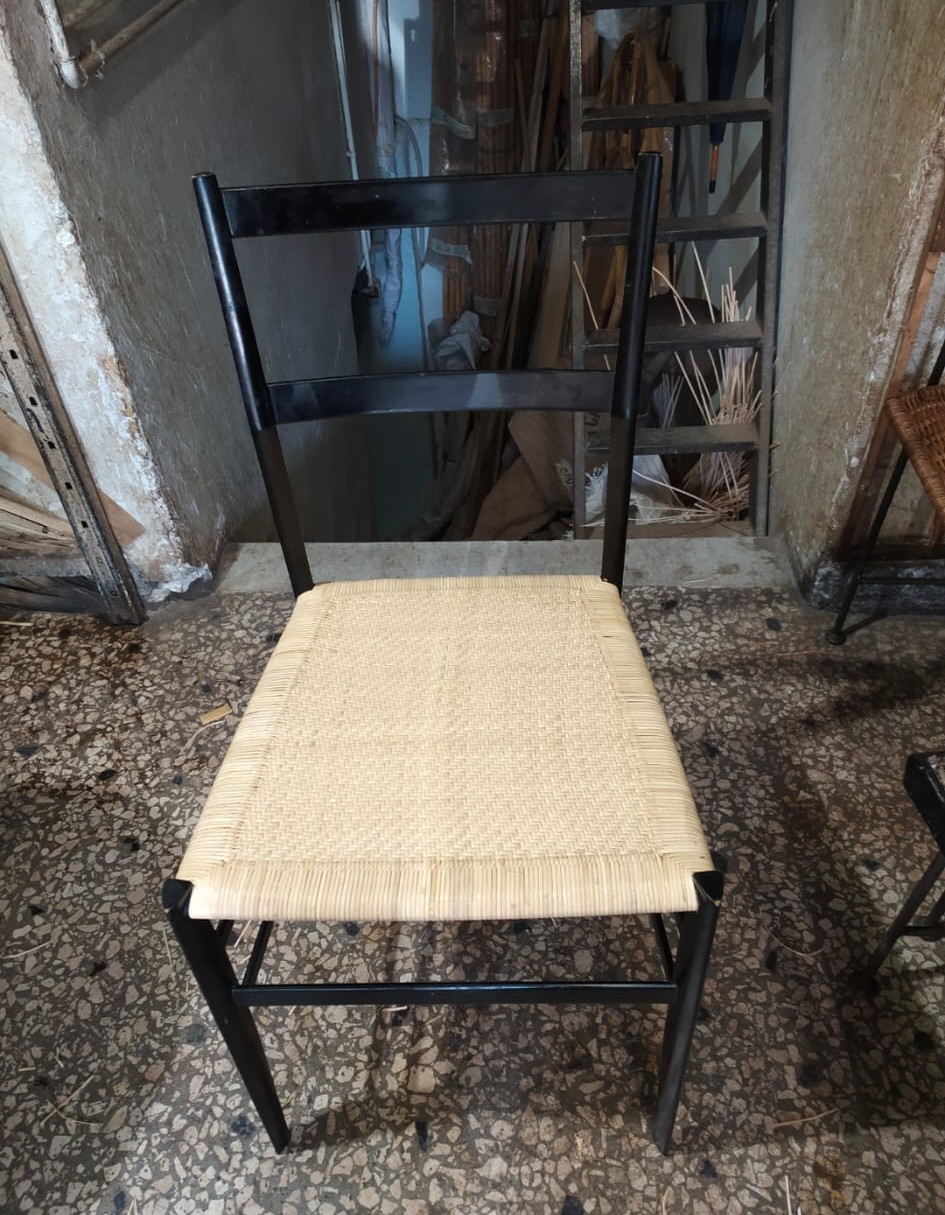 Sedia superleggera con intreccio chiavarina 2
